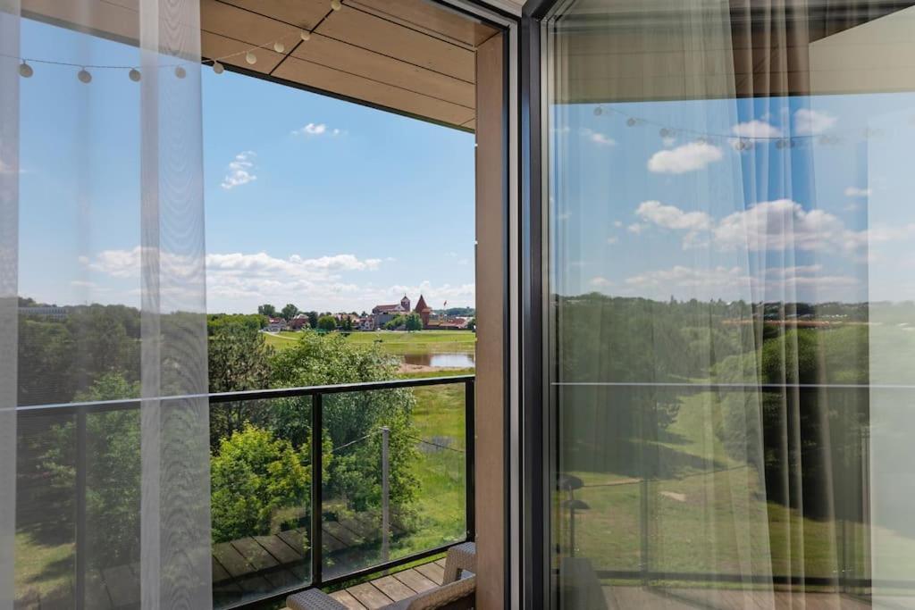 Bright Kaunas Apartment With Castle View Kültér fotó